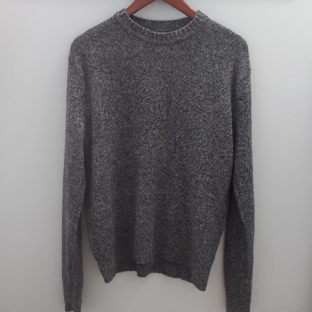 J. Crew Men's Rugged Marled Merino Wool Blend Crew Neck Sweater Size Medium - Picture 2 of 9